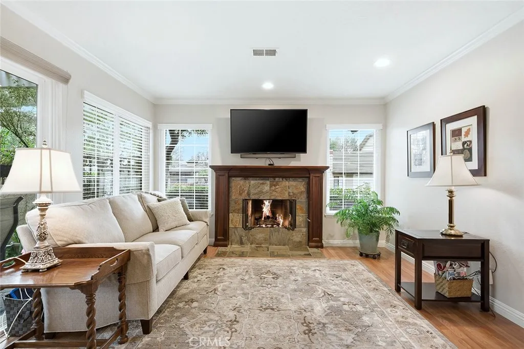 1951 Cobblefield, Glendora, California 91740 home-pic-10