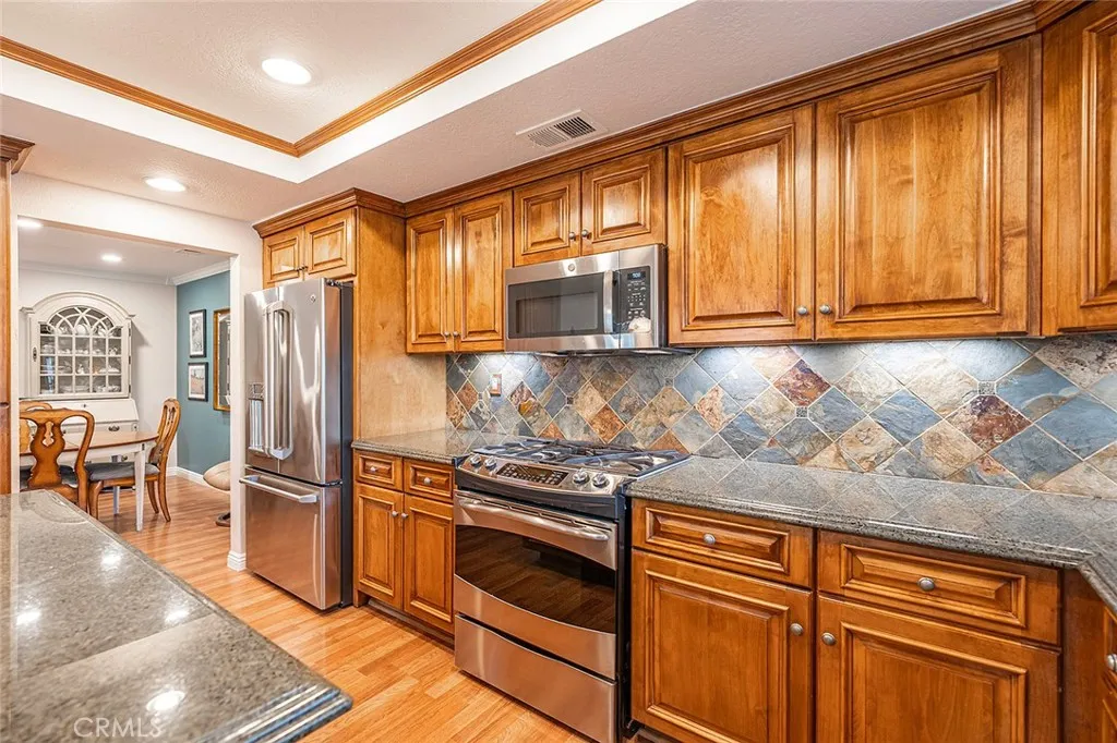 1951 Cobblefield, Glendora, California 91740 home-pic-7