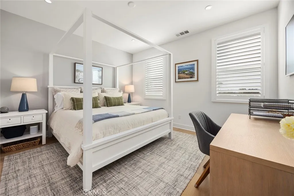 1173 Winslow, Newport Beach, California 92660 home-pic-4