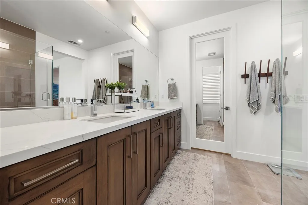 1173 Winslow, Newport Beach, California 92660 home-pic-25