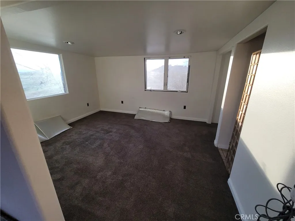 195 Old El Mirage Road, Adelanto, California 92301 home-pic-23