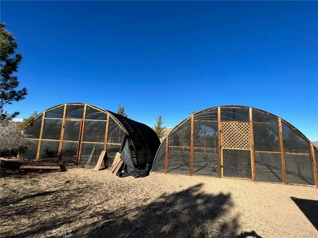 195 Old El Mirage Road, Adelanto, California 92301 home-pic-31