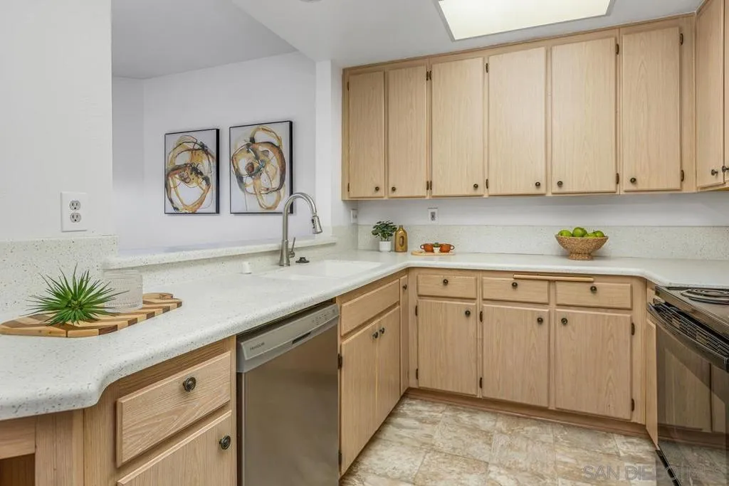 4701 Date Ave 219, La Mesa, California 91942 home-pic-12
