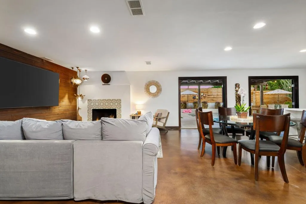 46500 Cameo Palms Drive, La Quinta, California 92253 home-pic-13