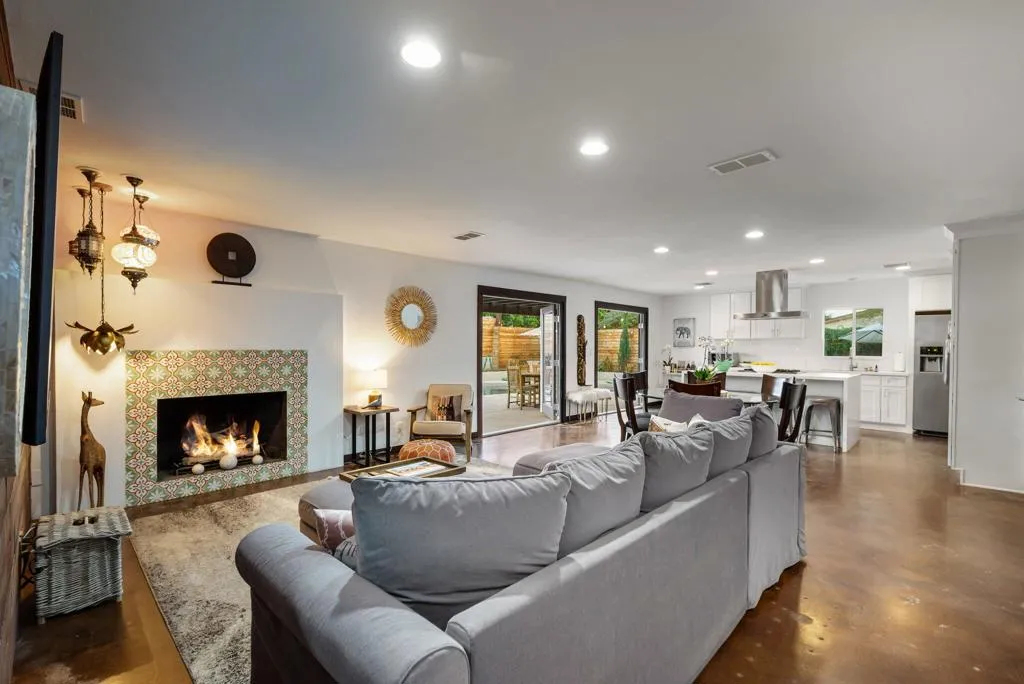 46500 Cameo Palms Drive, La Quinta, California 92253 home-pic-15