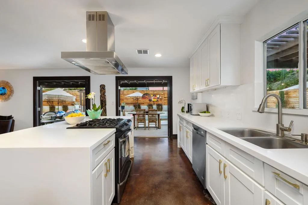 46500 Cameo Palms Drive, La Quinta, California 92253 home-pic-23