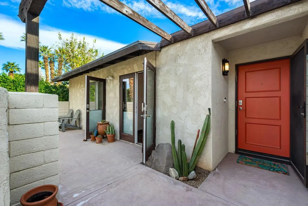 46500 Cameo Palms Drive, La Quinta, California 92253 home-pic-32