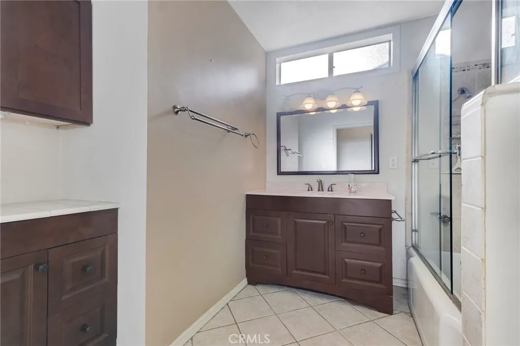 613 N California, Burbank, California 91505 home-pic-29
