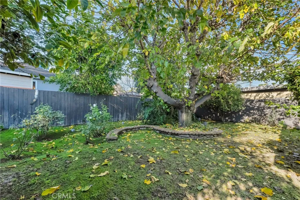 613 N California, Burbank, California 91505 home-pic-34