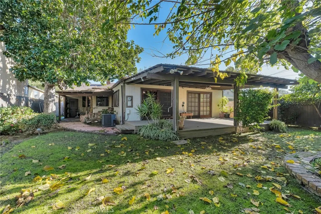 613 N California, Burbank, California 91505 home-pic-33