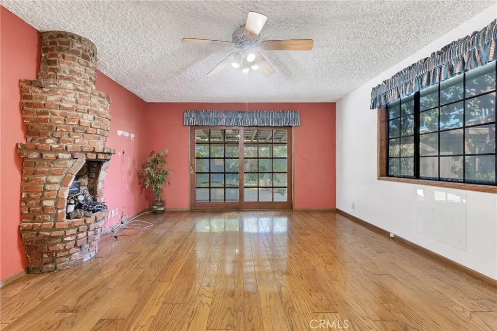 613 N California, Burbank, California 91505 home-pic-22