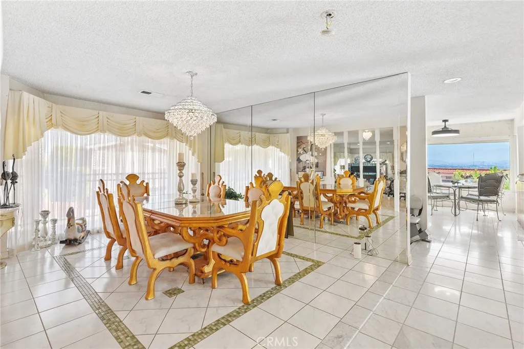 4160 Don Jose Drive, Los Angeles, California 90008 home-pic-5