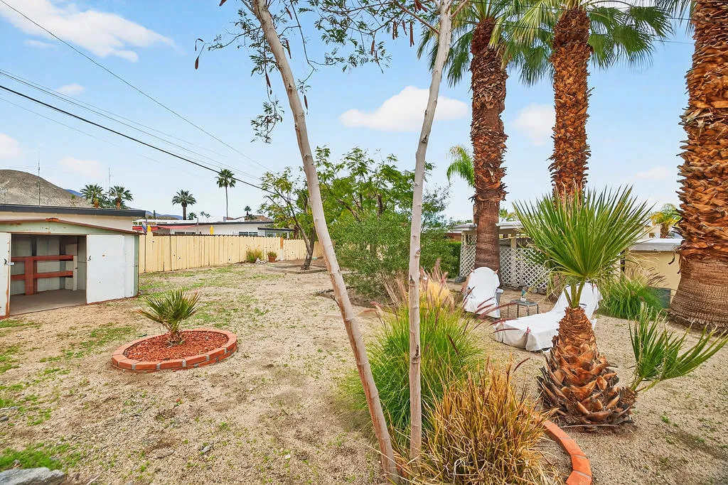 68195 Grandview Avenue, Cathedral City, California 92234 home-pic-18