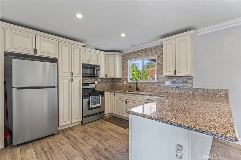 3149 Sierra Avenue, Norco, California 92860 home-pic-5
