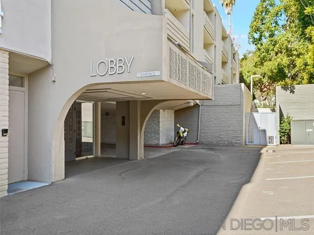 2510 Torrey Pines Rd 312, La Jolla, California 92037 home-pic-22