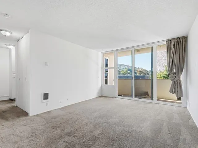 2510 Torrey Pines Rd 312, La Jolla, California 92037 home-pic-2
