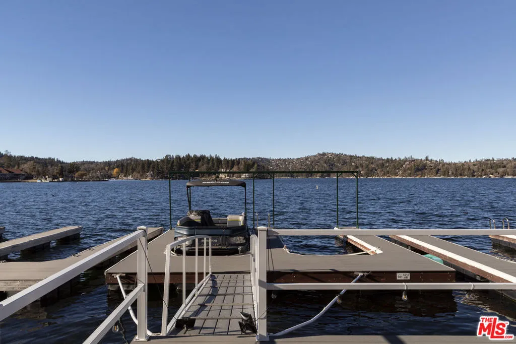 265 Garden Drive, Lake Arrowhead, California 92352 home-pic-34