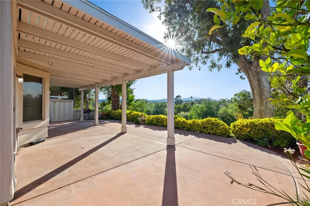 40511 Via Amapola, Murrieta, California 92562 home-pic-27