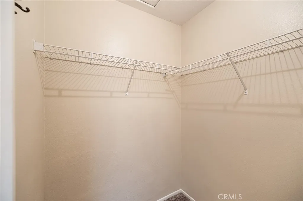 40511 Via Amapola, Murrieta, California 92562 home-pic-23
