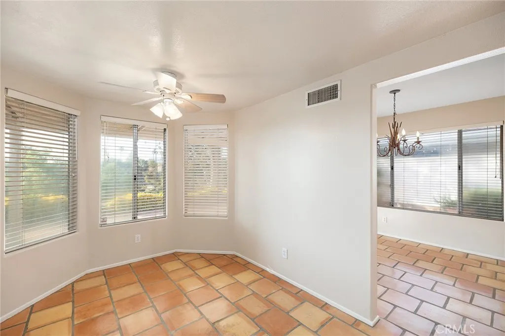 40511 Via Amapola, Murrieta, California 92562 home-pic-15