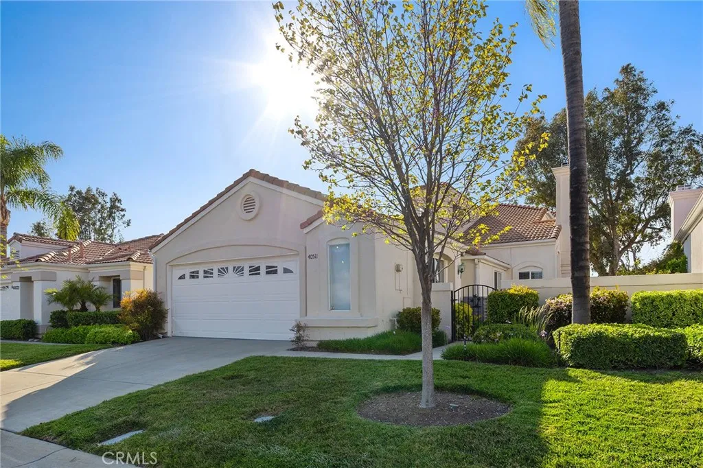 40511 Via Amapola, Murrieta, California 92562 home-pic-2