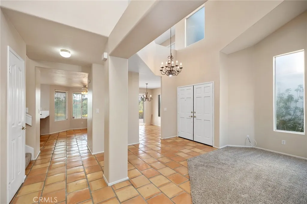 40511 Via Amapola, Murrieta, California 92562 home-pic-10