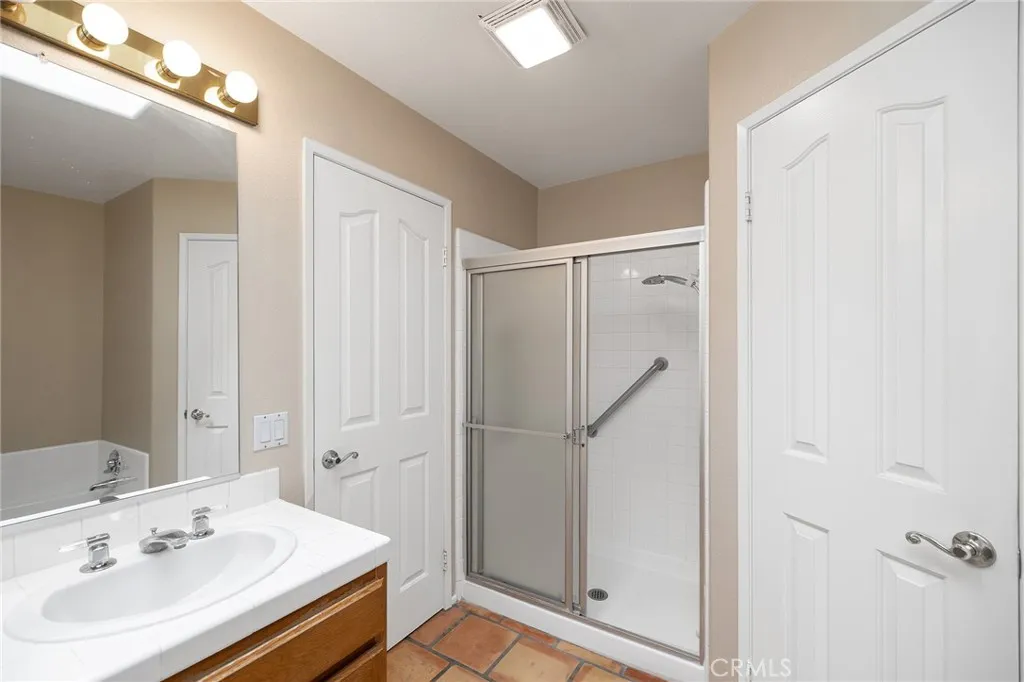 40511 Via Amapola, Murrieta, California 92562 home-pic-22
