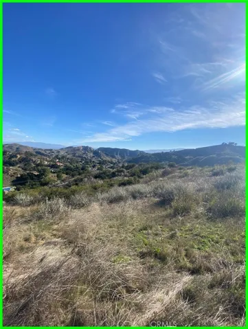5317 Justamere Avenue, Val Verde, California 91384