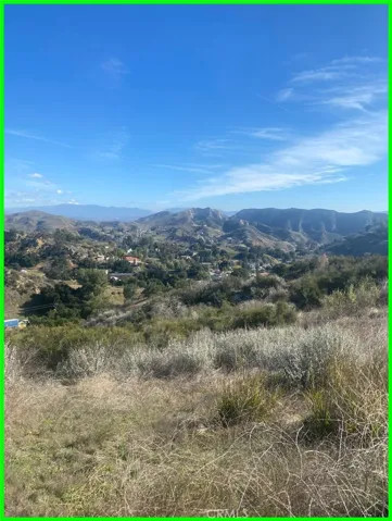 5317 Justamere Avenue, Val Verde, California 91384