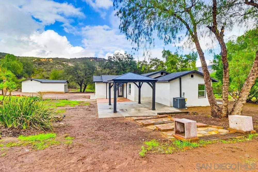 15751 Lyons Valley Rd, Jamul, California 91935 home-pic-38