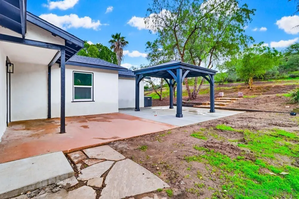 15751 Lyons Valley Rd, Jamul, California 91935 home-pic-41