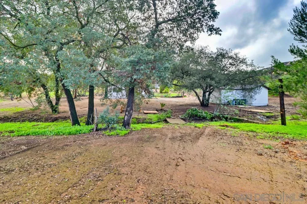15751 Lyons Valley Rd, Jamul, California 91935 home-pic-53