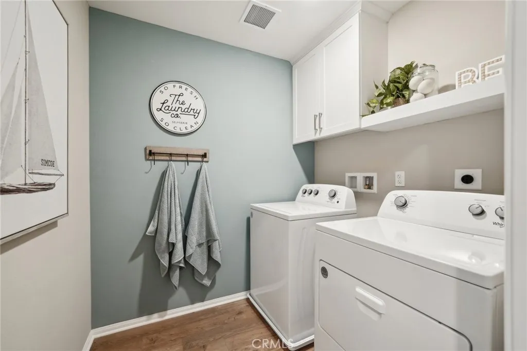 16208 Lumia Way, Fontana, California 92336 home-pic-21