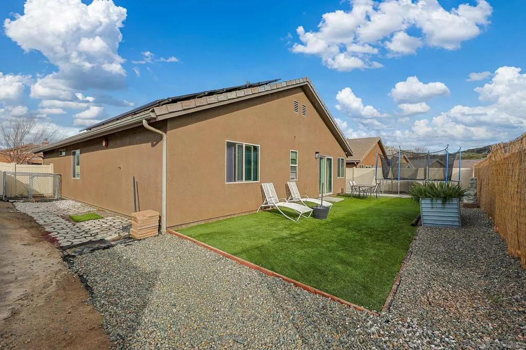 32241 Evening Primrose Trl, Campo, California 91906 home-pic-15