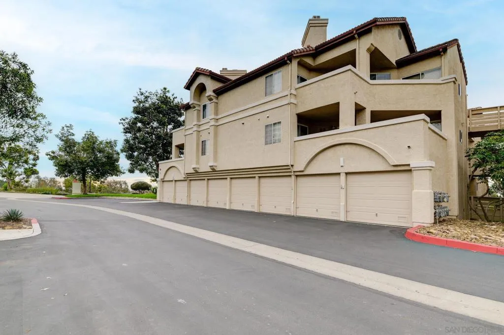 11305 Affinity Ct 133, San Diego, California 92131 home-pic-28