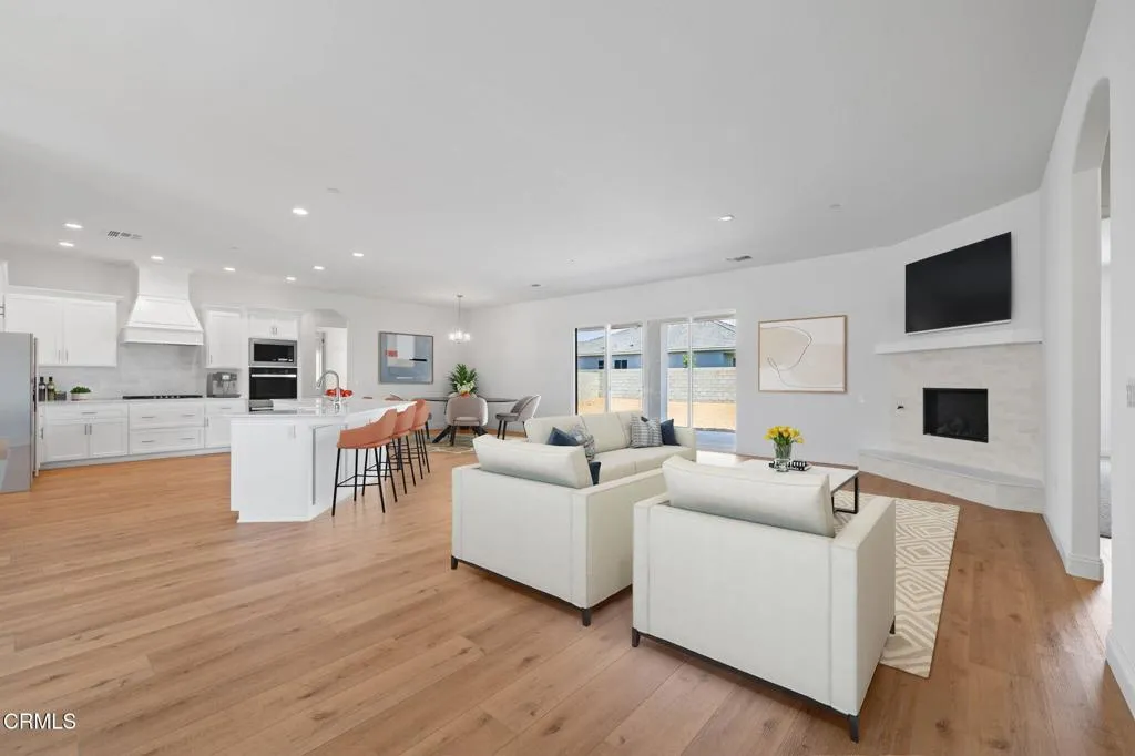 7-web-or-mls-7422-allenmier-ct