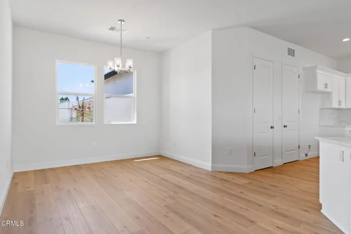 17-web-or-mls-7422-allenmier-ct
