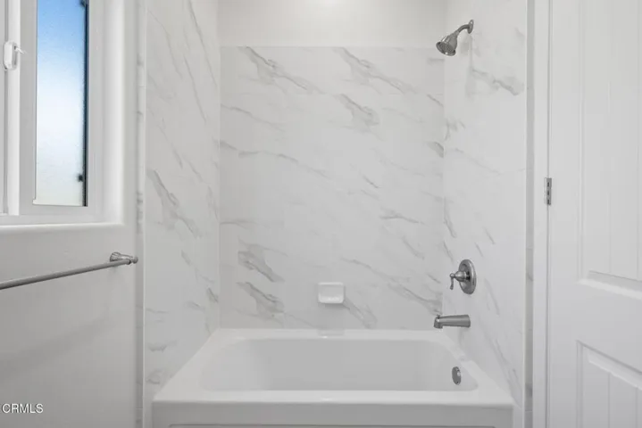 37-web-or-mls-7422-allenmier-ct