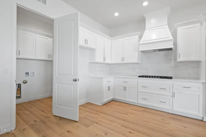 21-web-or-mls-7422-allenmier-ct