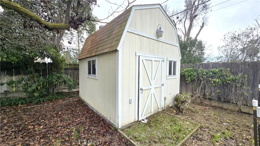 Shed