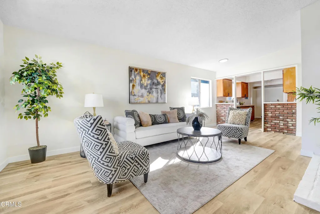 8444 Grenoble Street, Los Angeles, California 91040 home-pic-2