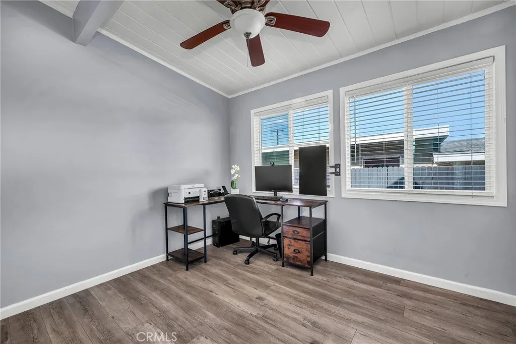 23911 Fulmar Avenue, Torrance, California 90501 home-pic-18