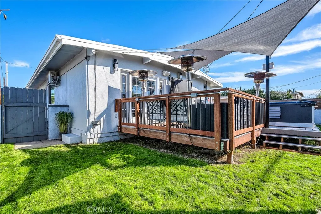 23911 Fulmar Avenue, Torrance, California 90501 home-pic-23