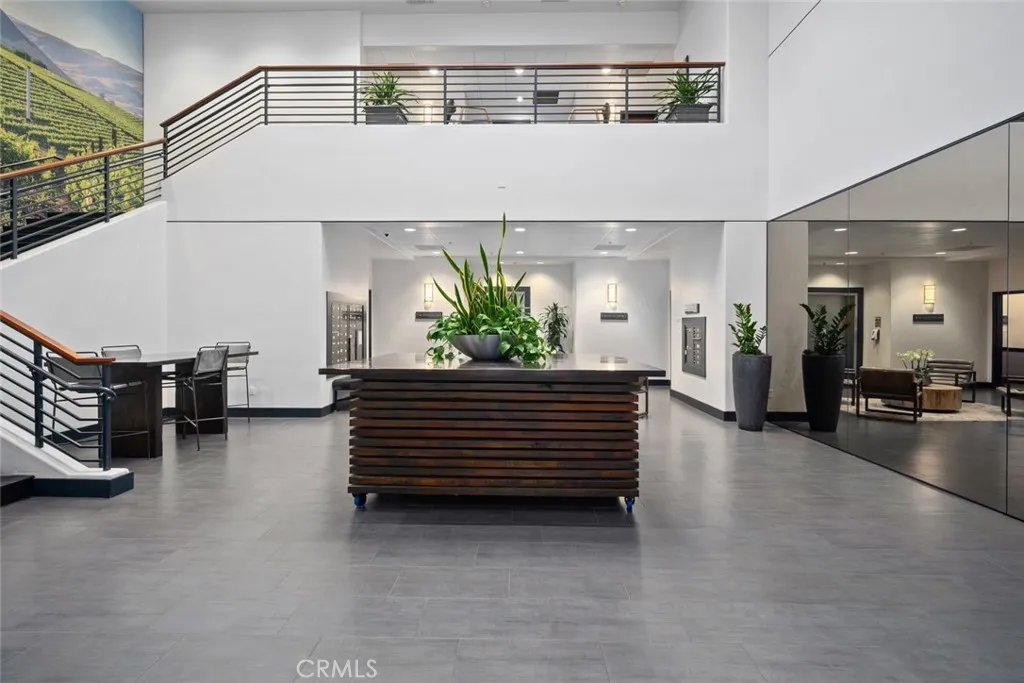 Lobby main entrance