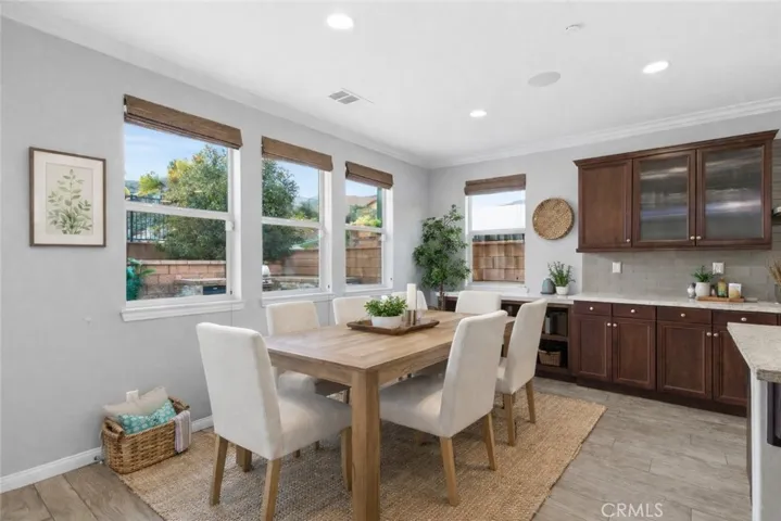 Virtually Staged Eating Area