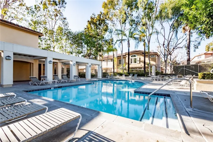 HOA pool