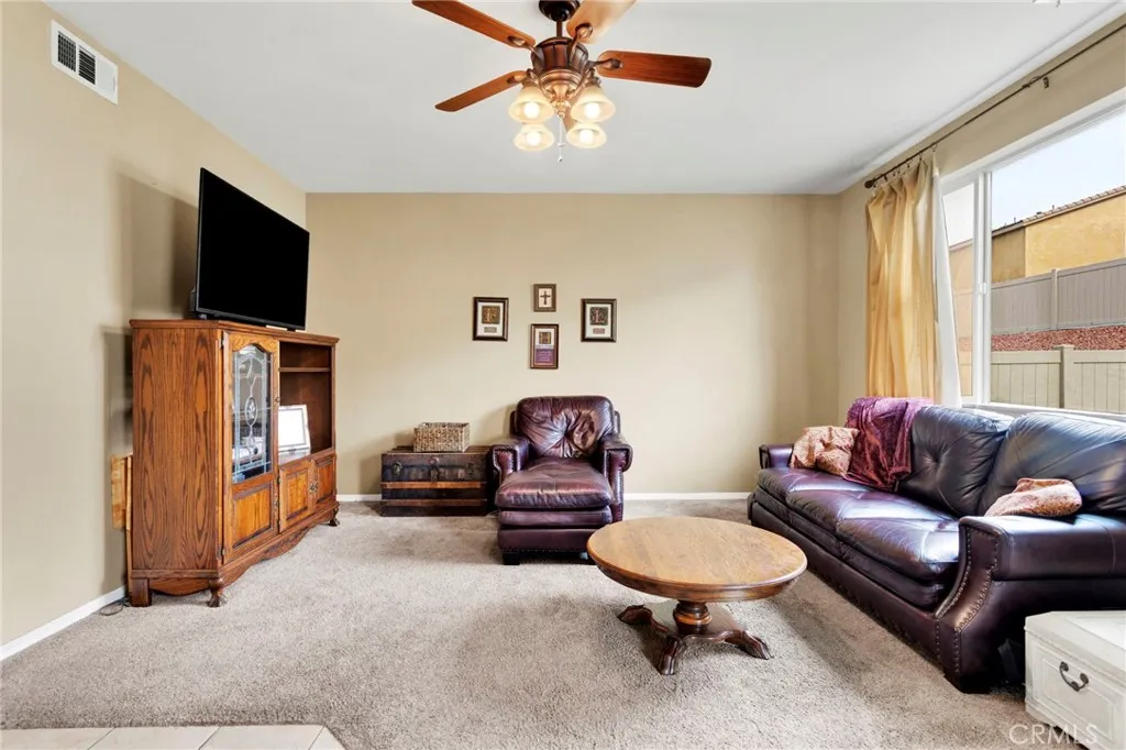 16617 Desert Lily Street, Victorville, California 92394 home-pic-13