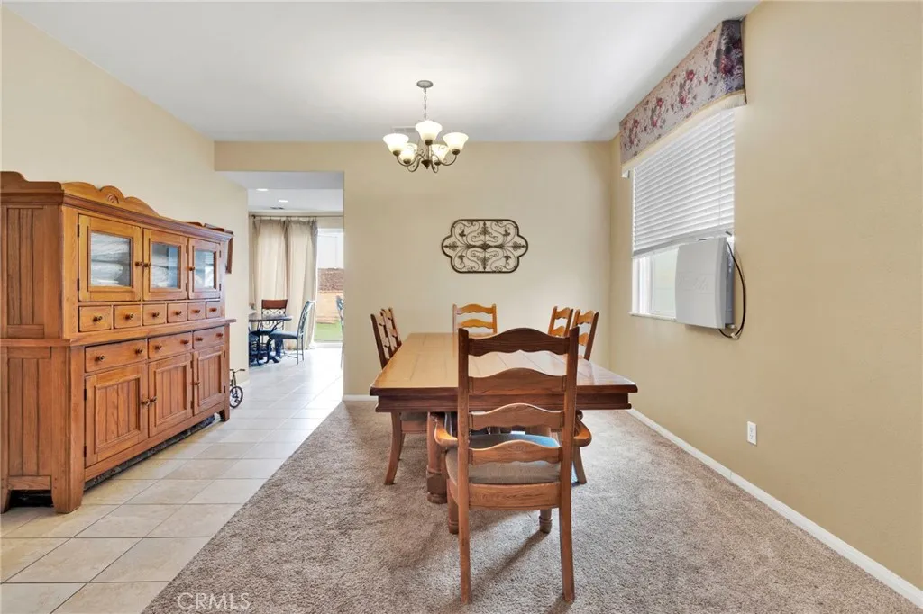 16617 Desert Lily Street, Victorville, California 92394 home-pic-6