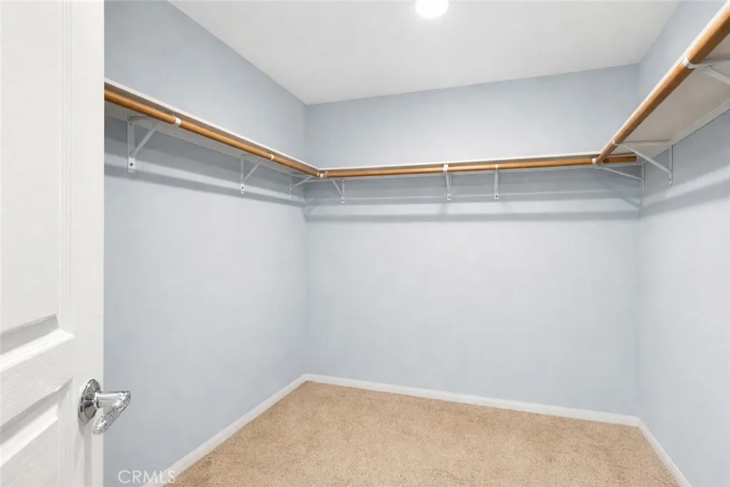 16617 Desert Lily Street, Victorville, California 92394 home-pic-35