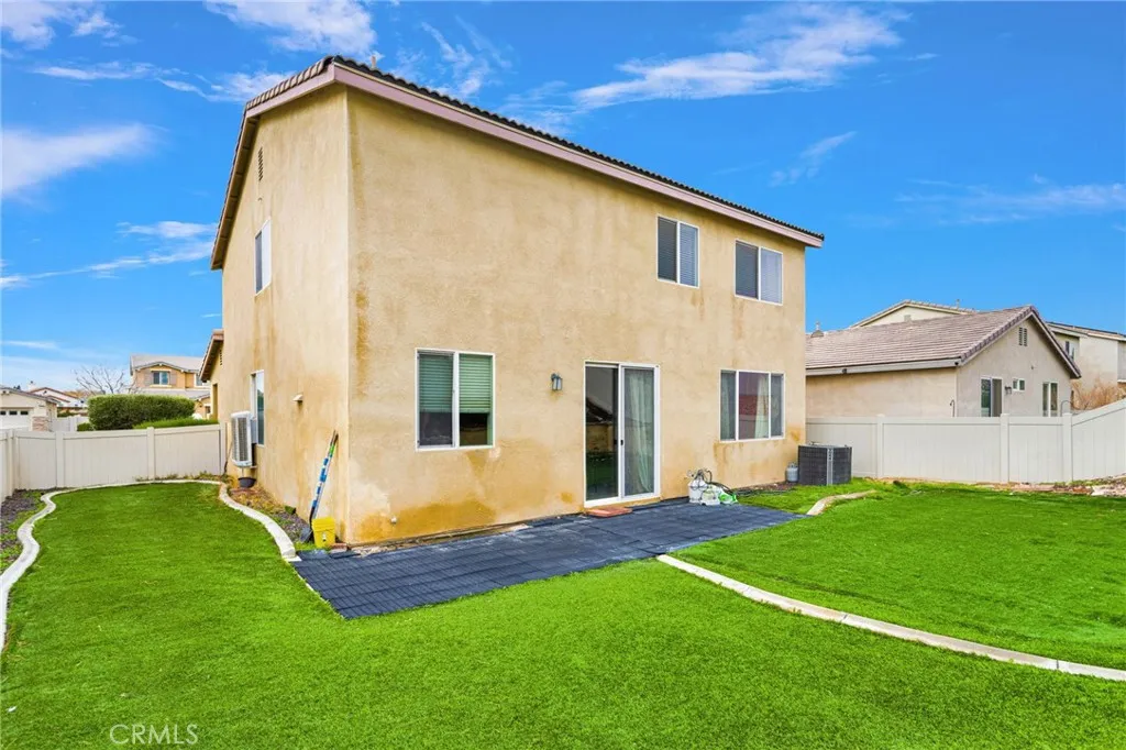16617 Desert Lily Street, Victorville, California 92394 home-pic-43